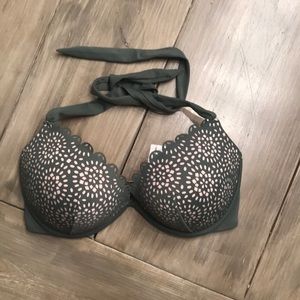 Brand new bikini top